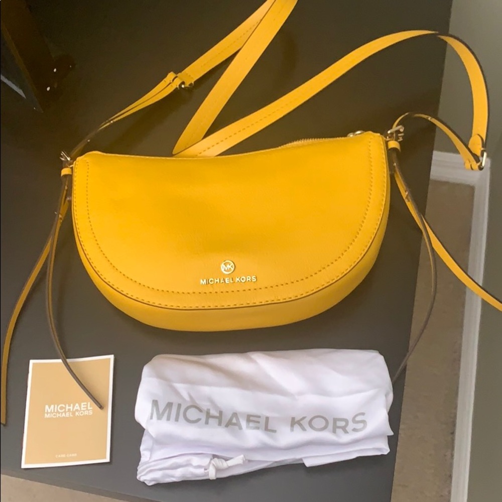 MICHAEL Michael Kors Camden Purse Sunflower